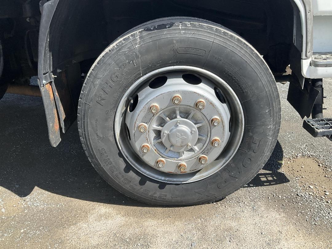 Photo '51' of Mitsubishi Fighter FM250A6 Horse Truck