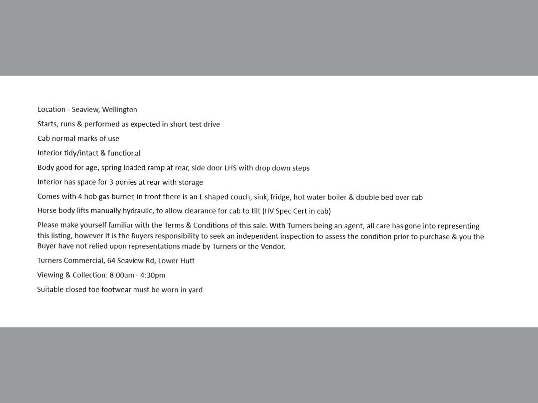 Photo '3' of Mitsubishi Fighter FM250A6 Horse Truck