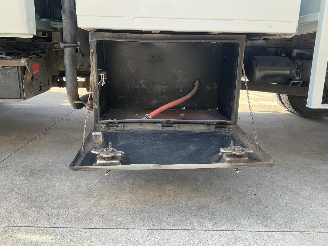 Photo '29' of Mitsubishi Fuso Canter FE150W2 Double Cab - Tipper Photo '29' of Mitsubishi Fuso Canter FE150W2 Double Cab - Tipper