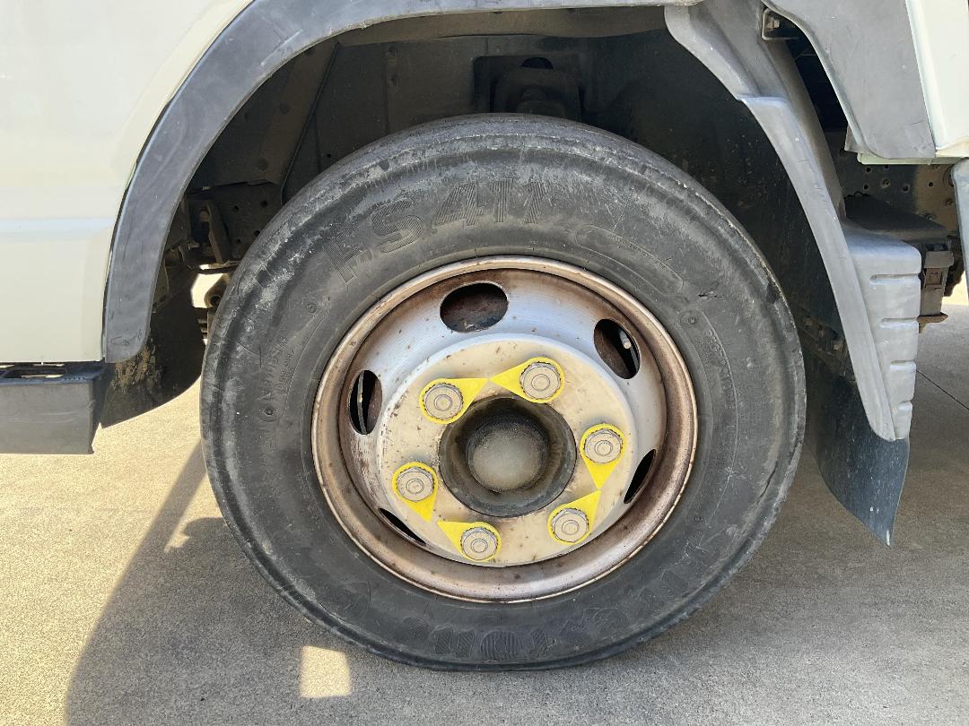 Photo '41' of Mitsubishi Fuso Canter FE150W2 Double Cab - Tipper Photo '41' of Mitsubishi Fuso Canter FE150W2 Double Cab - Tipper