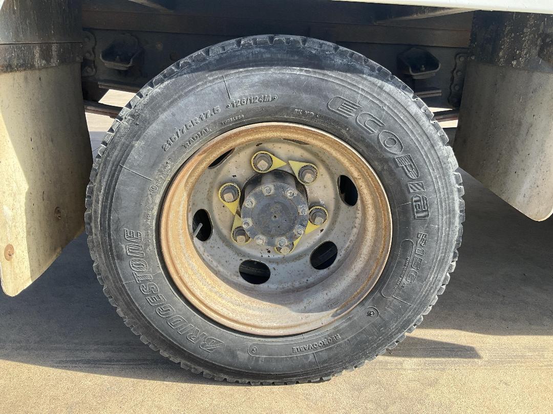 Photo '43' of Mitsubishi Fuso Canter FE150W2 Double Cab - Tipper Photo '43' of Mitsubishi Fuso Canter FE150W2 Double Cab - Tipper