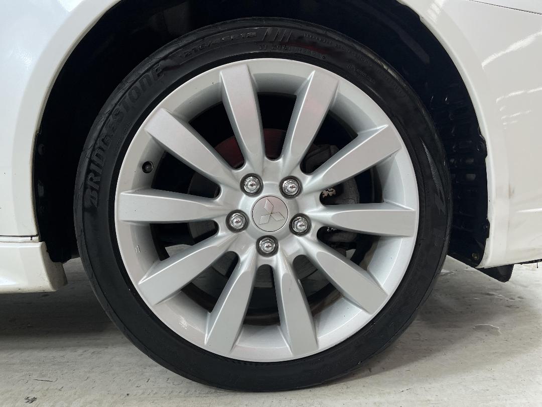 Photo '9' of Mitsubishi Galant