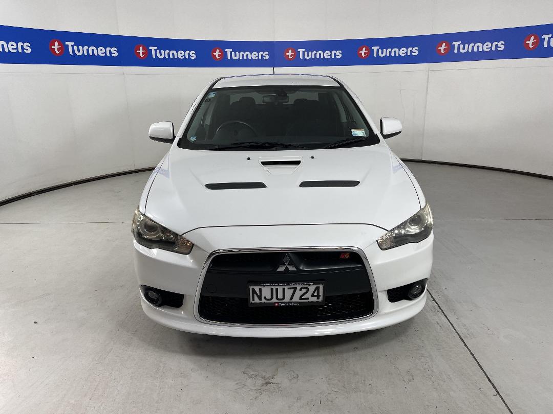 Photo '2' of Mitsubishi Galant