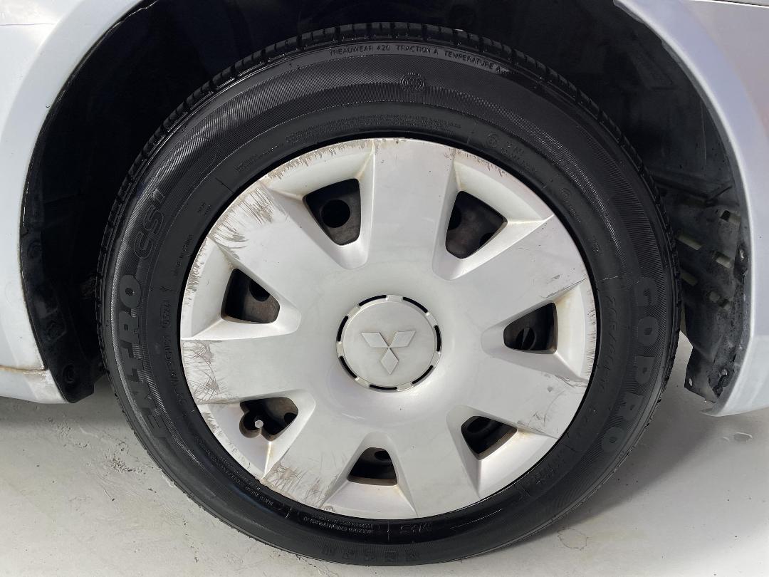 Photo '9' of Mitsubishi Galant