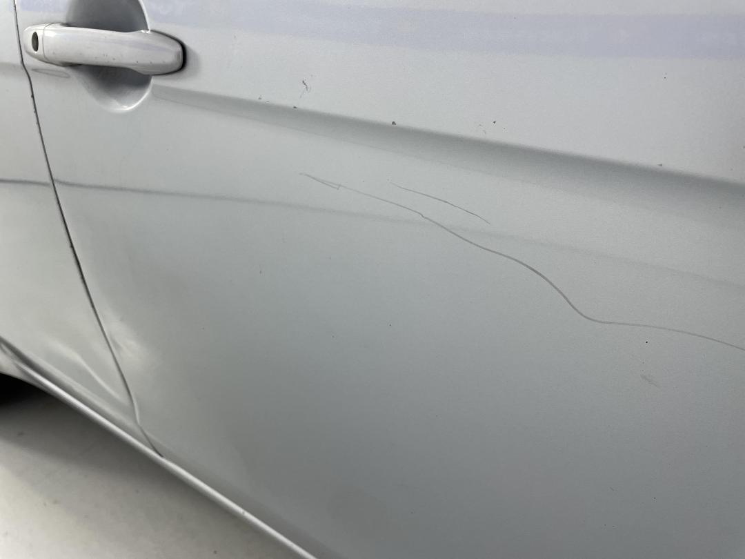 Photo '25' of Mitsubishi Galant