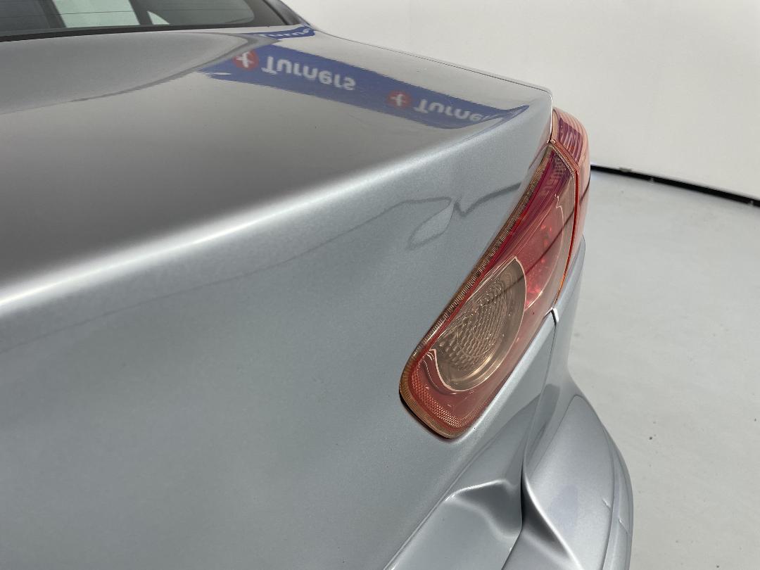 Photo '32' of Mitsubishi Galant