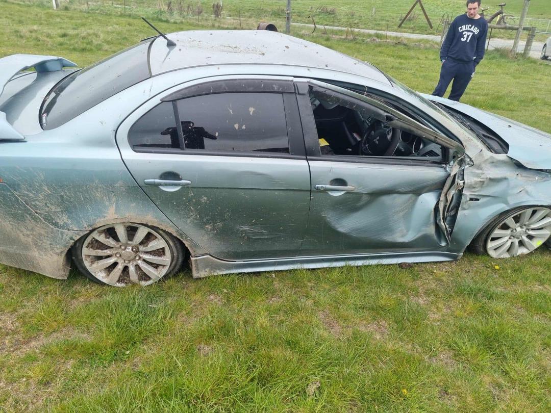 Photo '3' of Mitsubishi Galant Photo '3' of Mitsubishi Galant