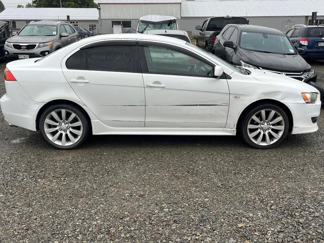 Photo '6' of Mitsubishi Galant Fortis