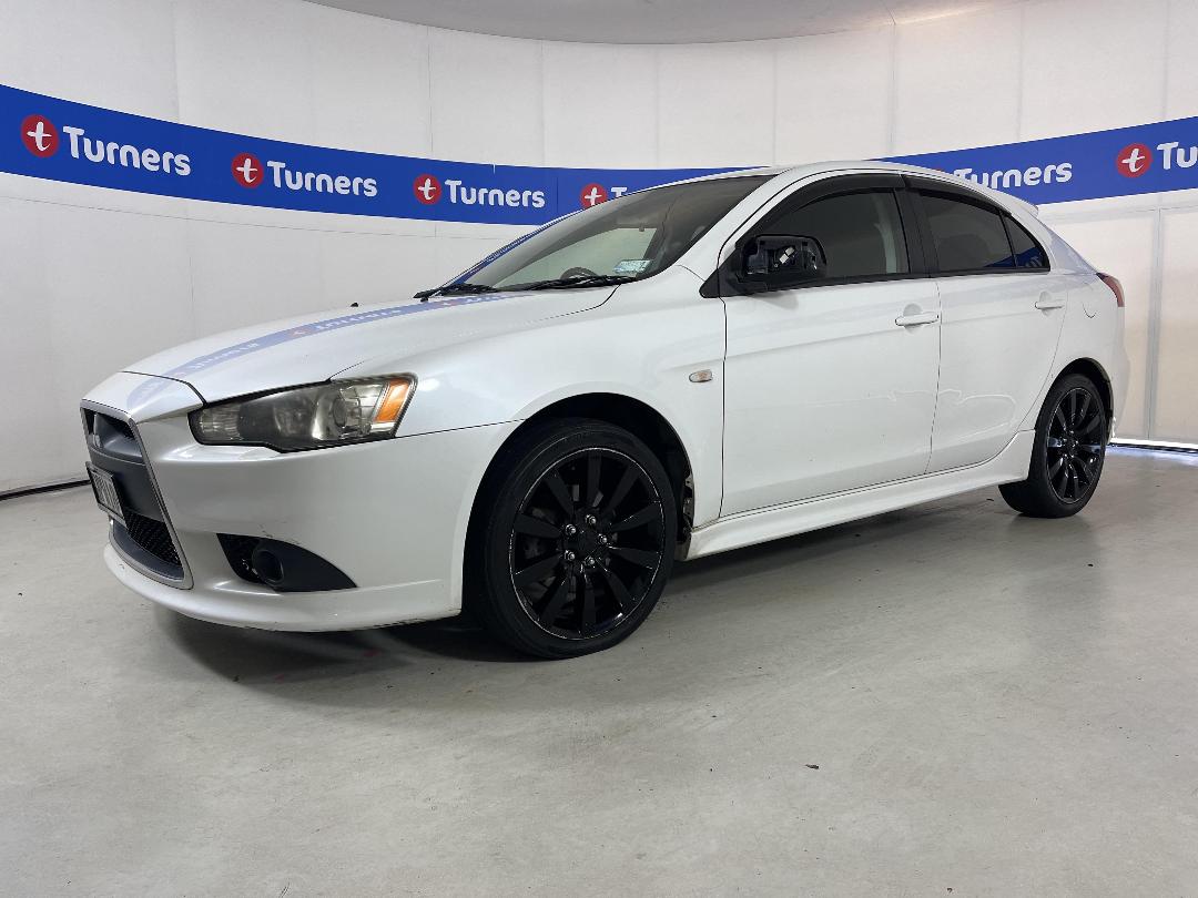 Photo '4' of Mitsubishi Galant Photo '4' of Mitsubishi Galant