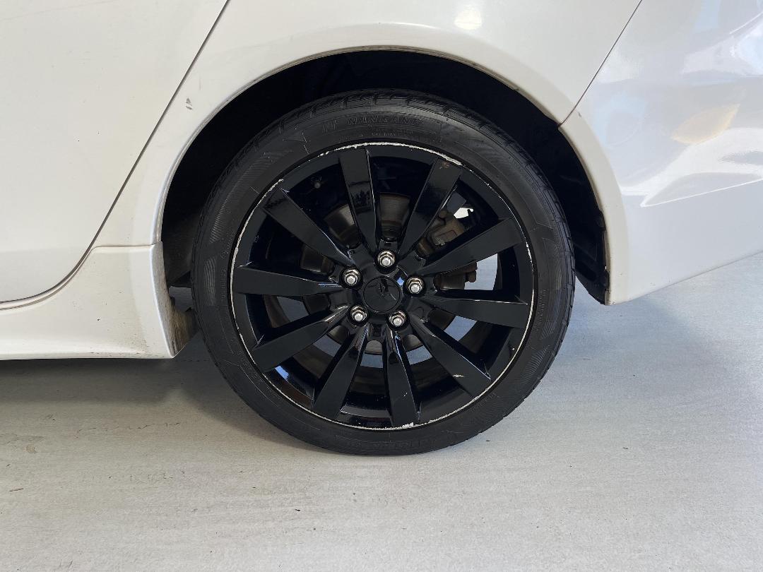 Photo '11' of Mitsubishi Galant Photo '11' of Mitsubishi Galant