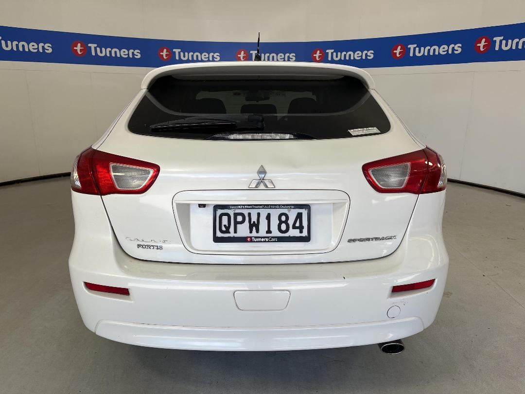 Photo '6' of Mitsubishi Galant Photo '6' of Mitsubishi Galant