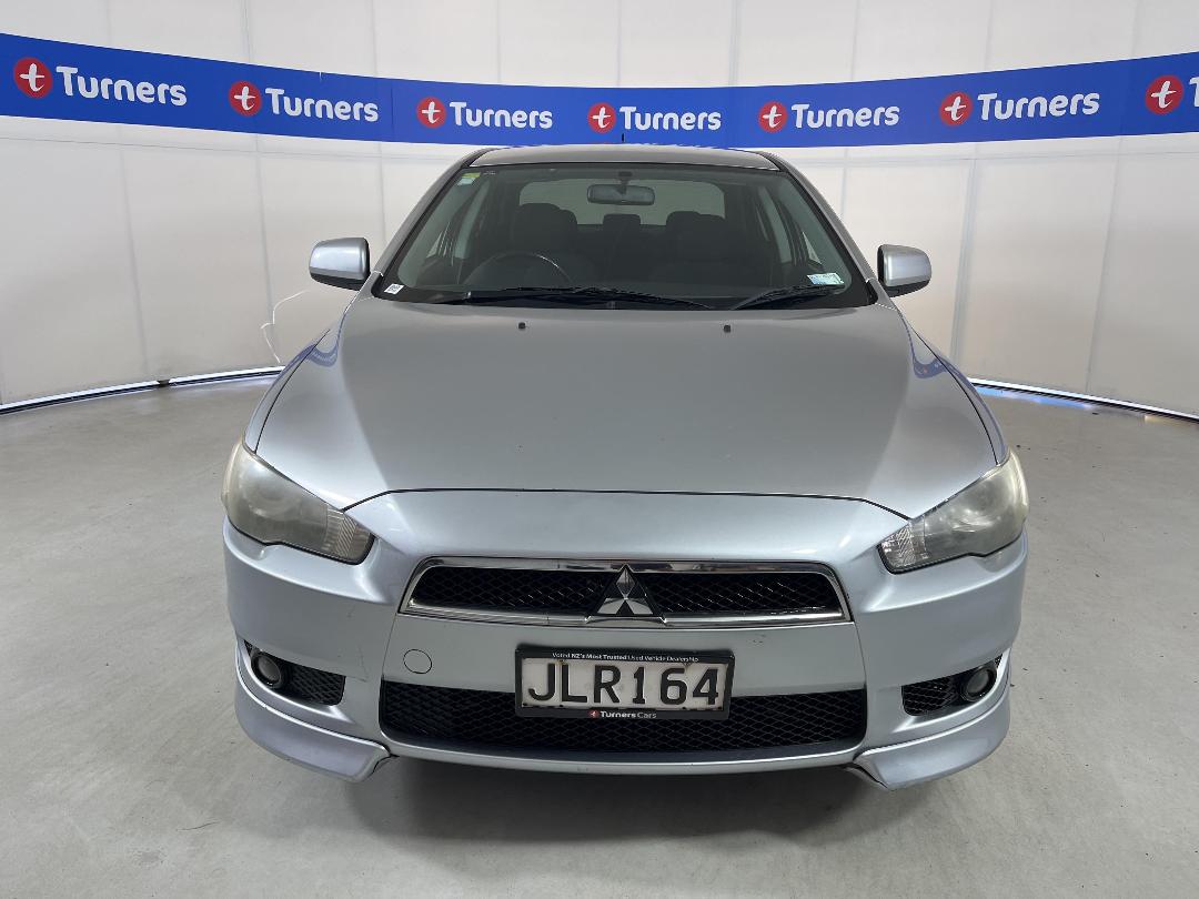 Photo '2' of Mitsubishi Galant Photo '2' of Mitsubishi Galant