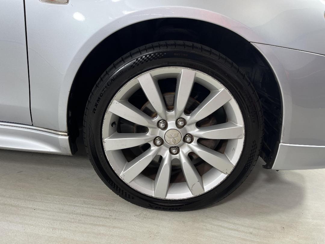 Photo '9' of Mitsubishi Galant Photo '9' of Mitsubishi Galant