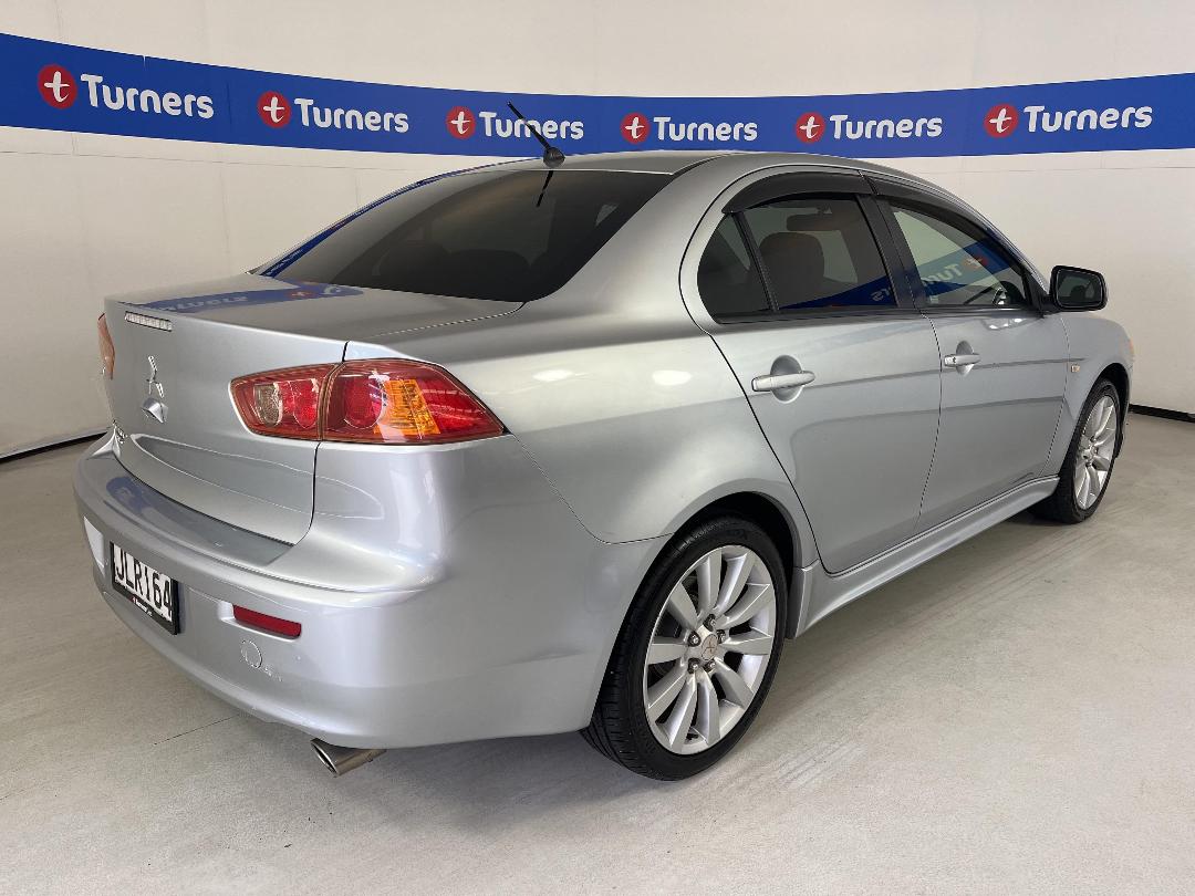 Photo '7' of Mitsubishi Galant Photo '7' of Mitsubishi Galant