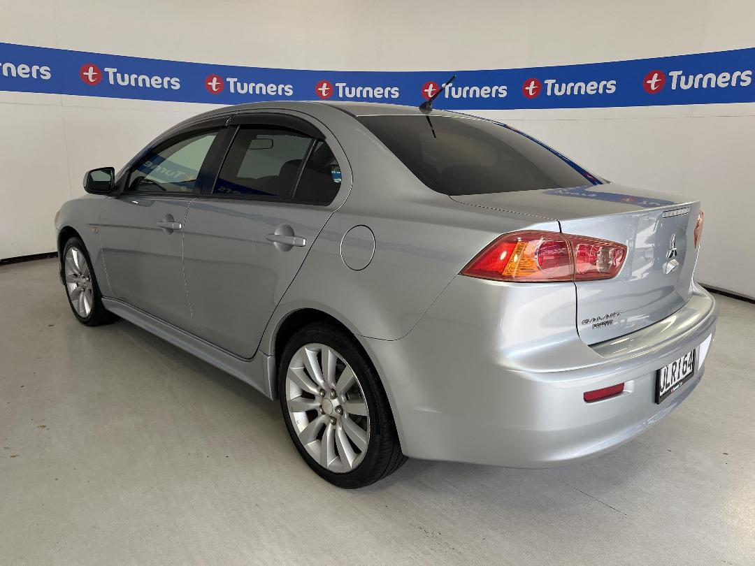 Photo '5' of Mitsubishi Galant Photo '5' of Mitsubishi Galant