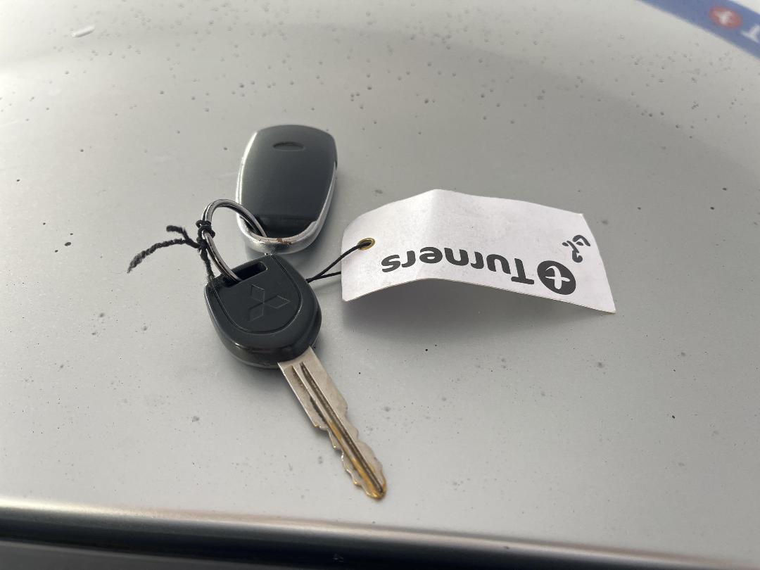 Photo '22' of Mitsubishi Galant Photo '22' of Mitsubishi Galant