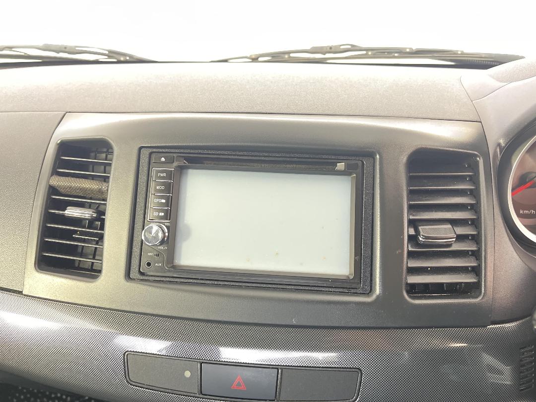 Photo '30' of Mitsubishi Galant Photo '30' of Mitsubishi Galant