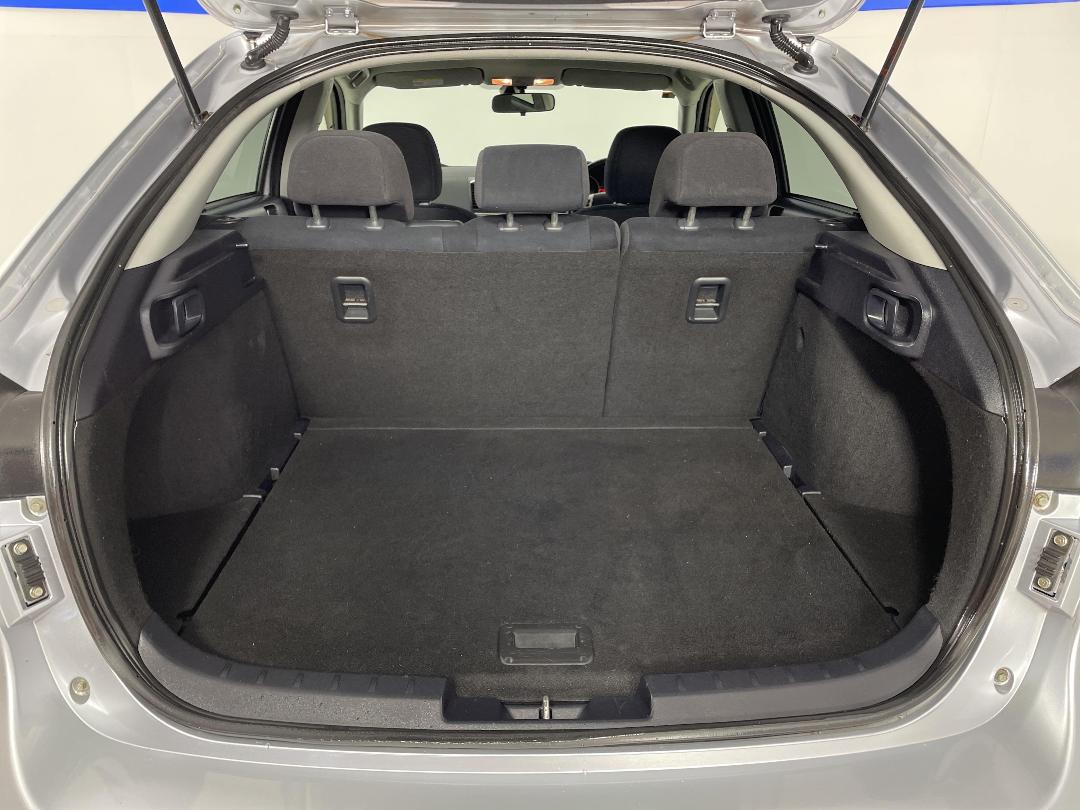 Photo '14' of Mitsubishi Galant