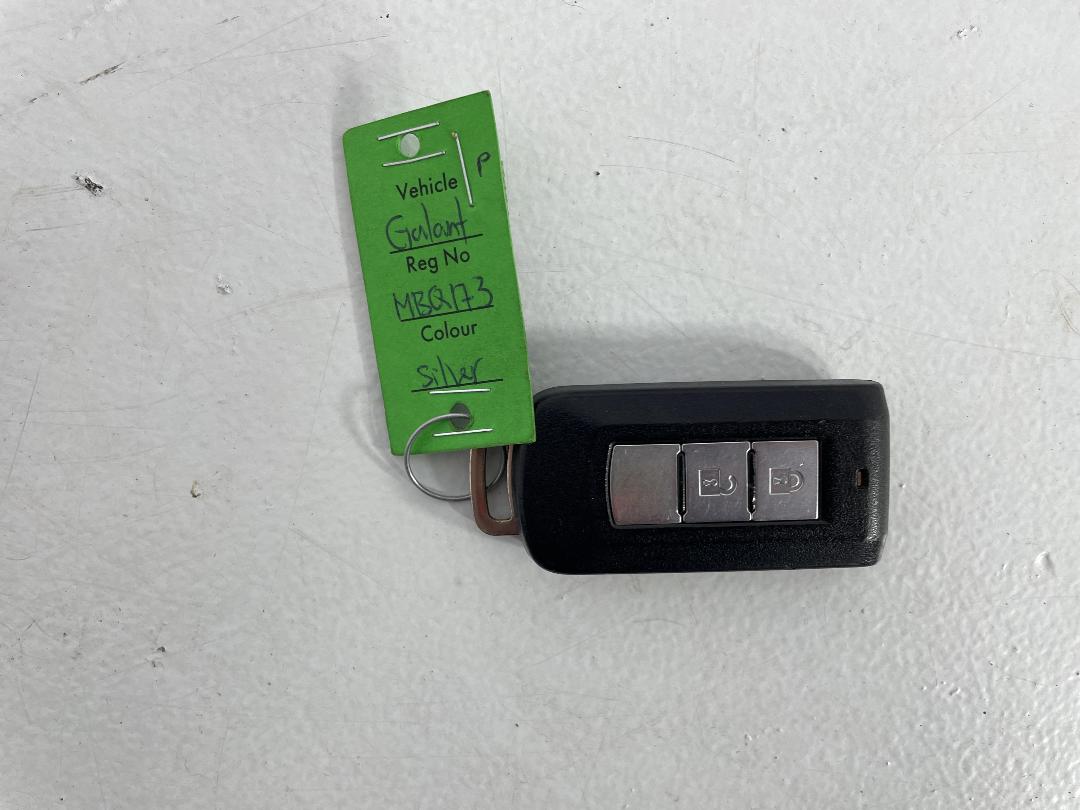 Photo '22' of Mitsubishi Galant