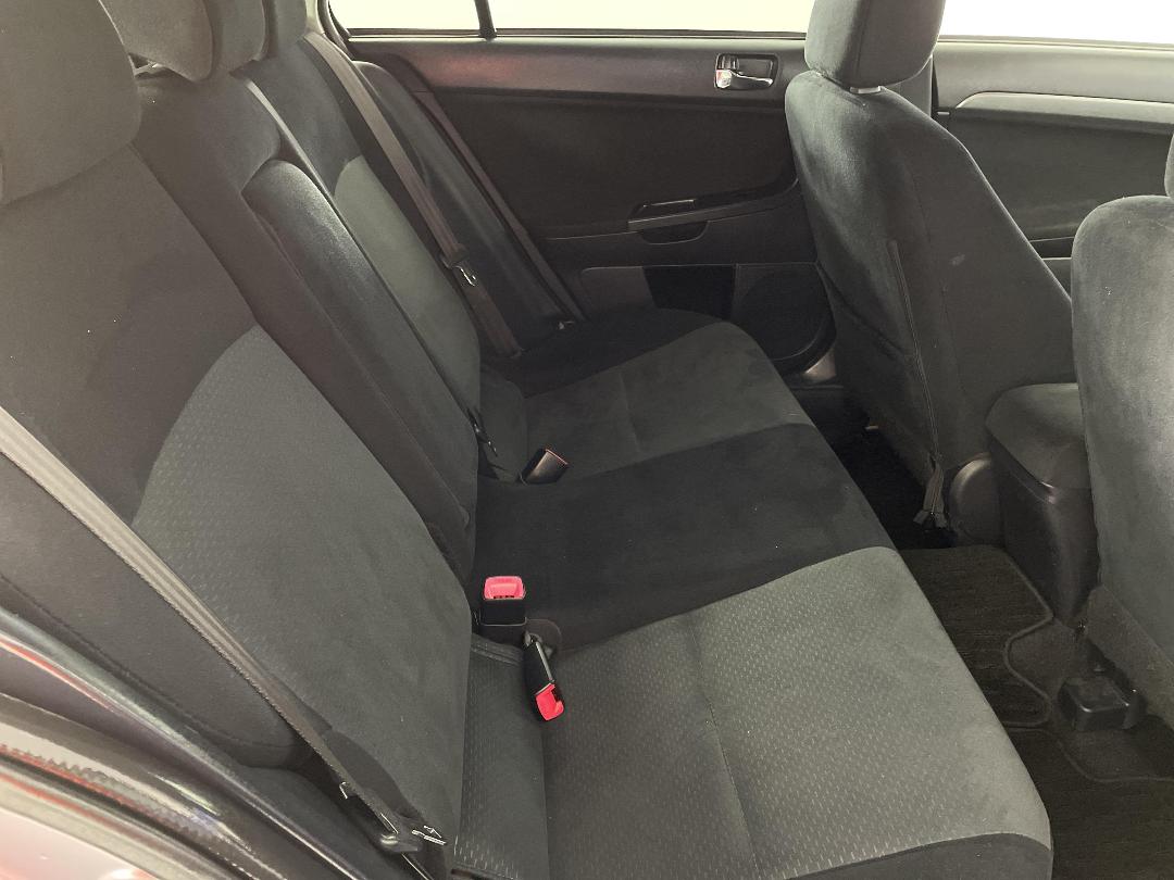 Photo '20' of Mitsubishi Galant