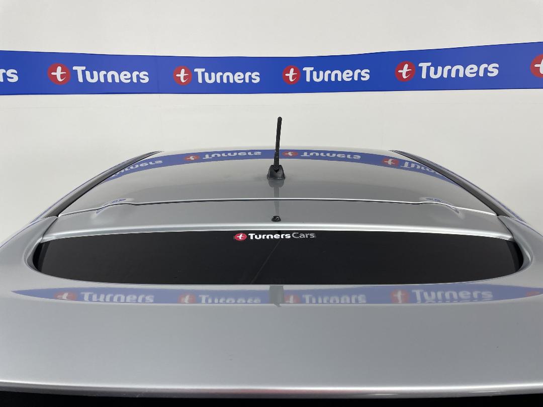 Photo '32' of Mitsubishi Galant