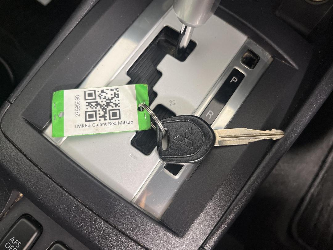 Photo '21' of Mitsubishi Galant Photo '21' of Mitsubishi Galant