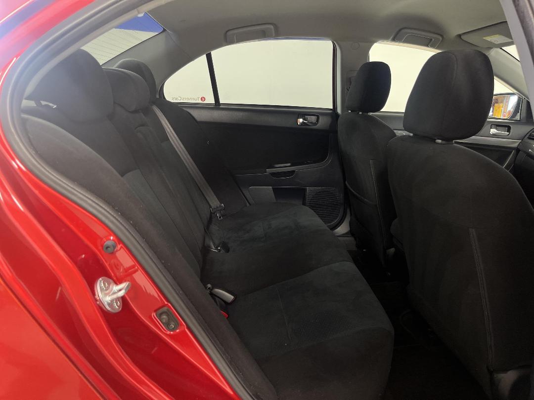 Photo '19' of Mitsubishi Galant Photo '19' of Mitsubishi Galant