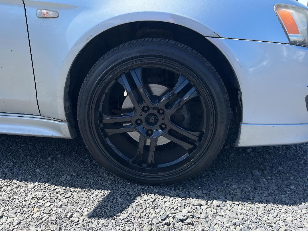 Photo '7' of Mitsubishi Galant Fortis Photo '7' of Mitsubishi Galant Fortis