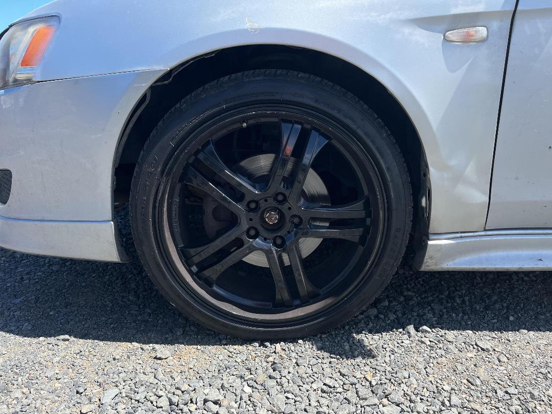 Photo '8' of Mitsubishi Galant Fortis Photo '8' of Mitsubishi Galant Fortis