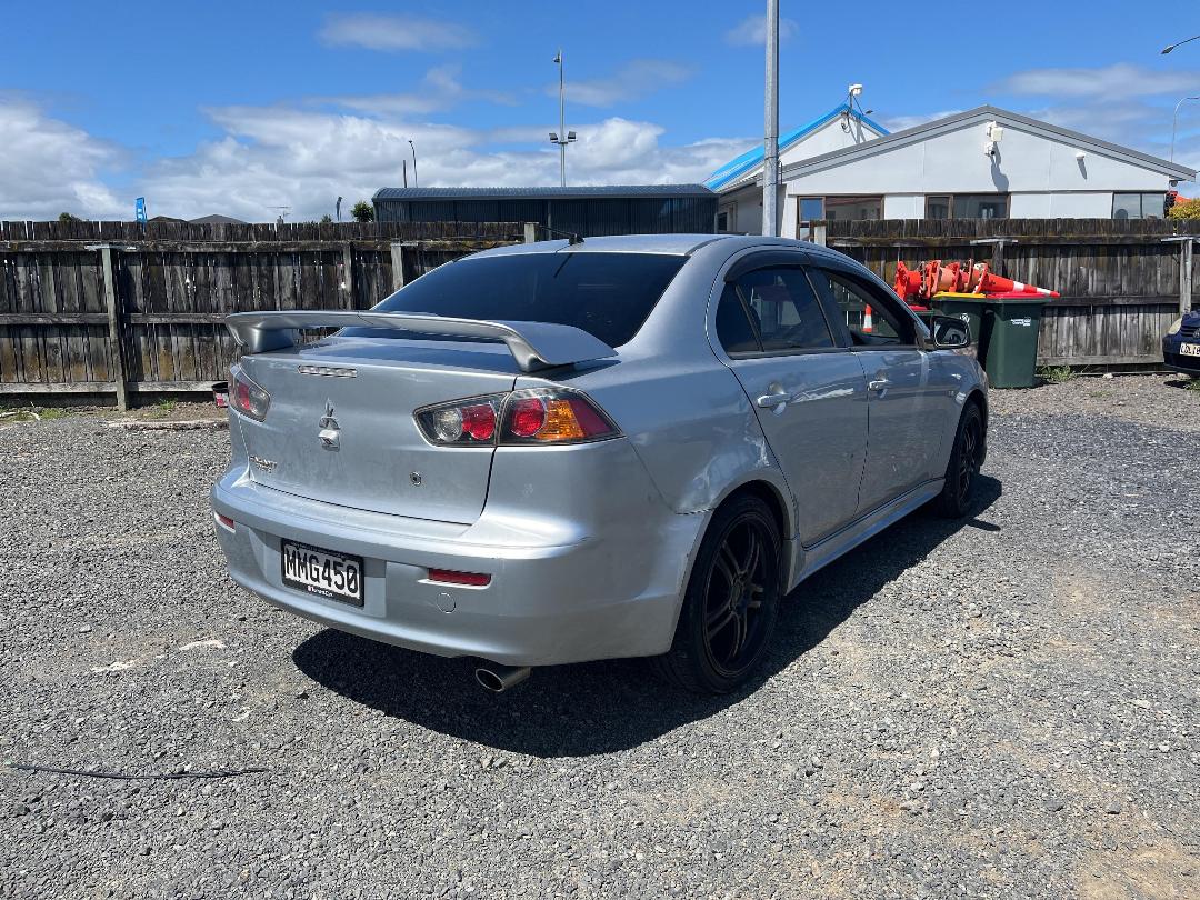 Photo '6' of Mitsubishi Galant Fortis Photo '6' of Mitsubishi Galant Fortis