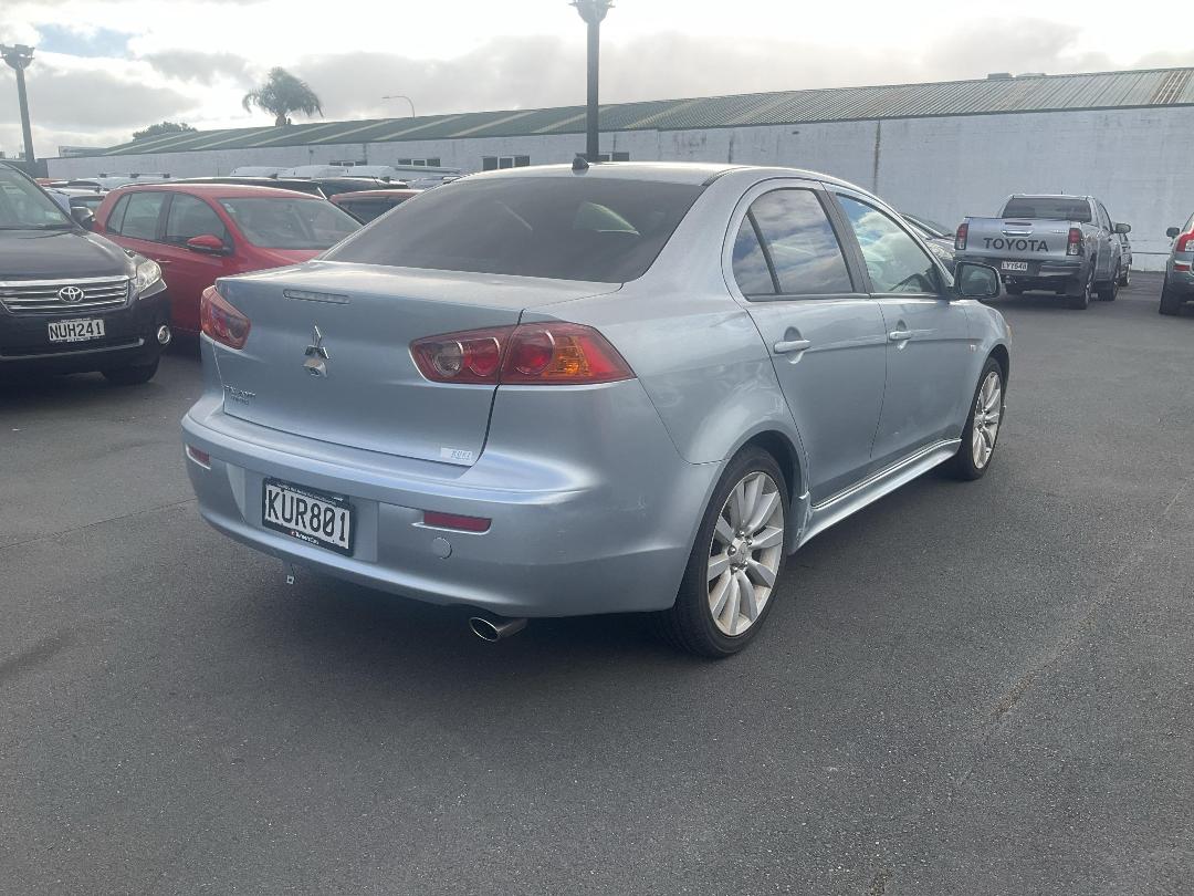 Photo '5' of Mitsubishi Galant