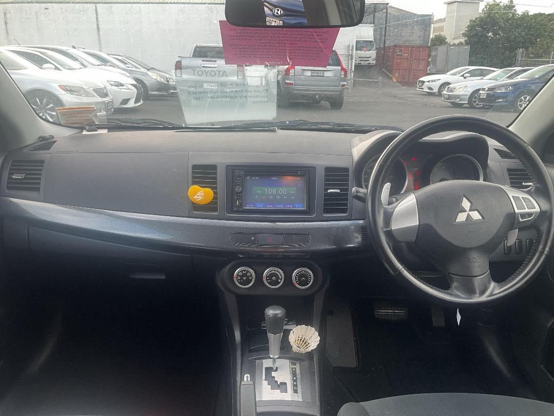 Photo '9' of Mitsubishi Galant