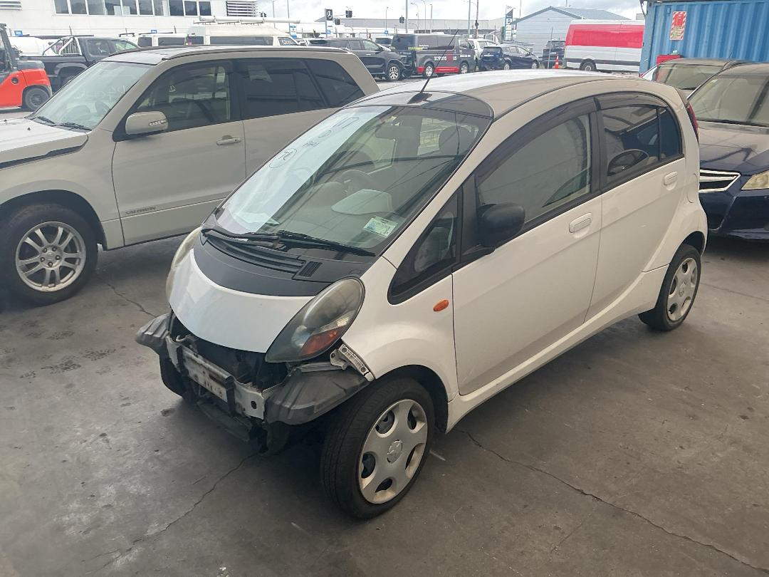 Photo '5' of Mitsubishi I-CAR 660P