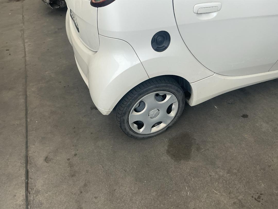 Photo '12' of Mitsubishi I-CAR 660P