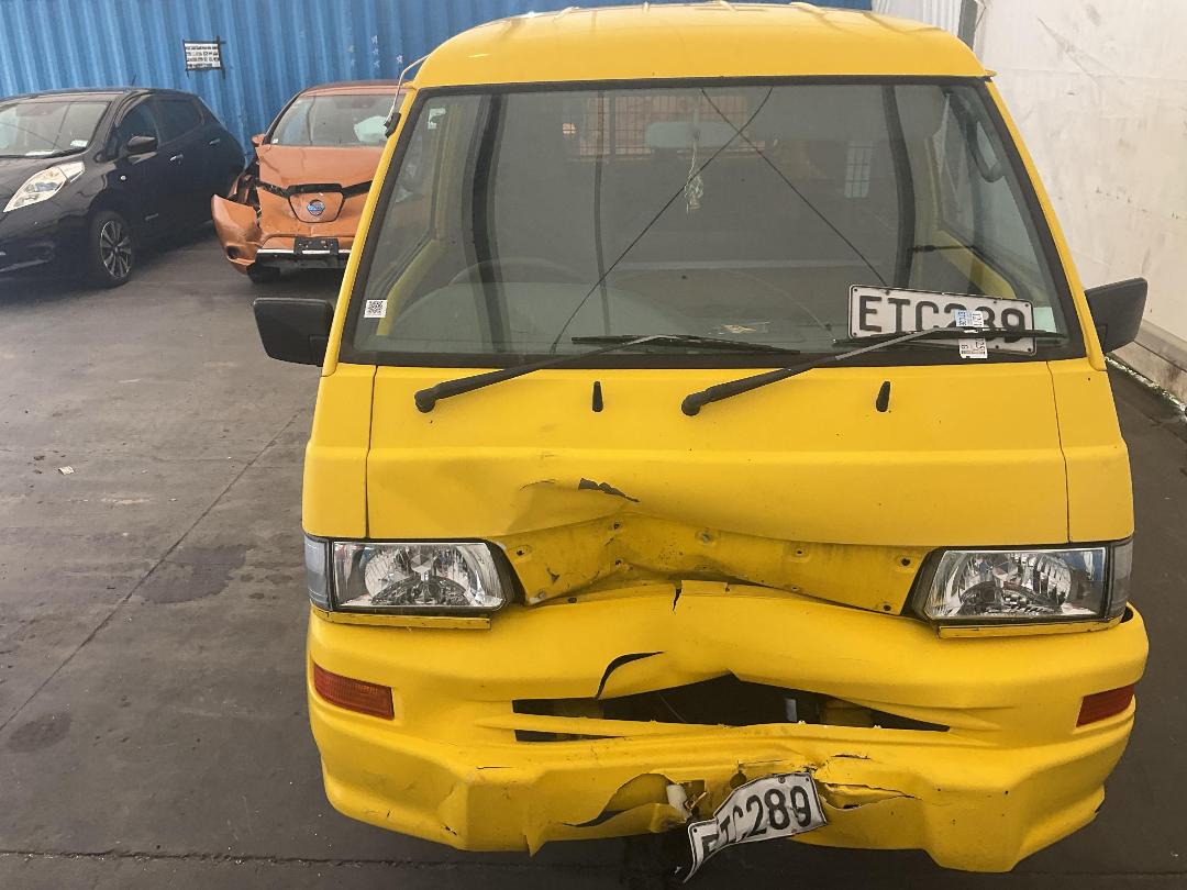 Photo '5' of Mitsubishi L300 LWB Photo '5' of Mitsubishi L300 LWB