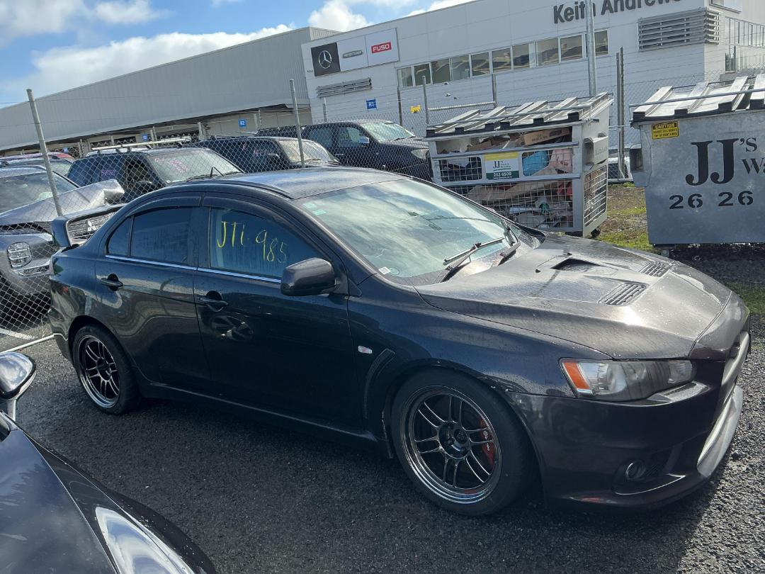 Photo '2' of Mitsubishi Lancer Evolution Photo '2' of Mitsubishi Lancer Evolution