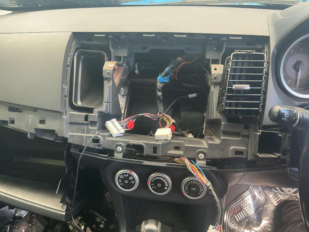 Photo '25' of Mitsubishi Lancer Evolution Photo '25' of Mitsubishi Lancer Evolution