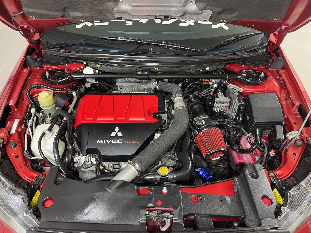 Photo '13' of Mitsubishi Lancer