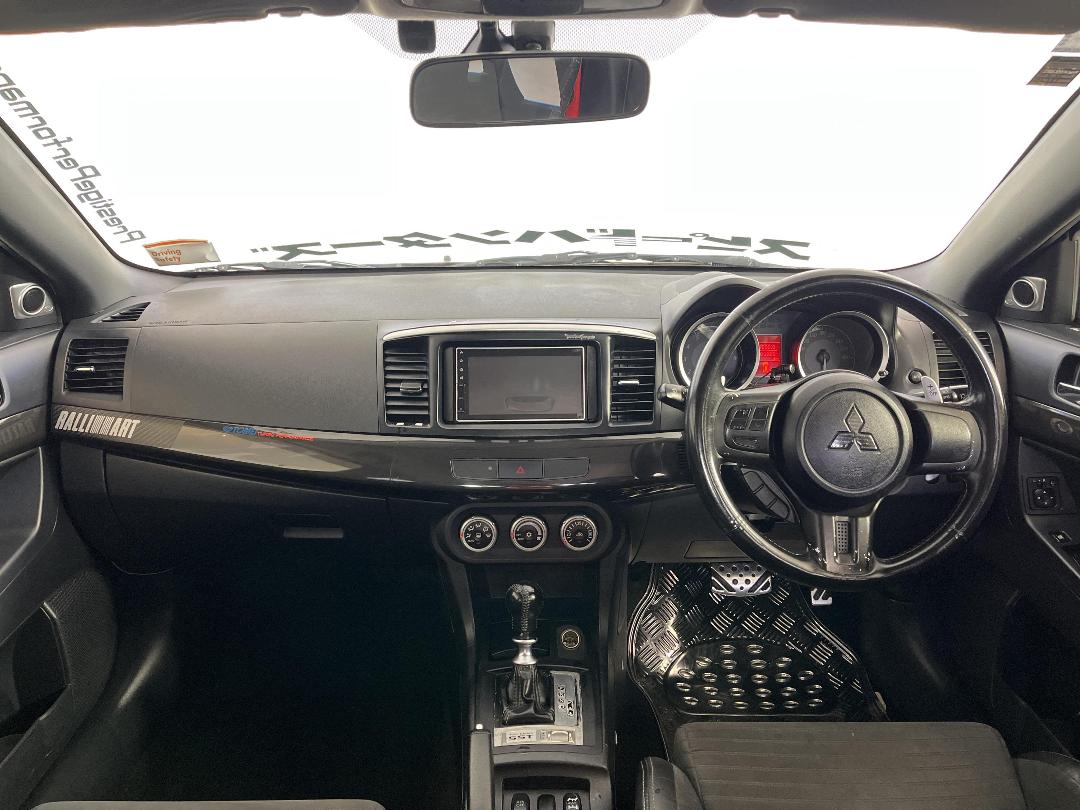 Photo '17' of Mitsubishi Lancer