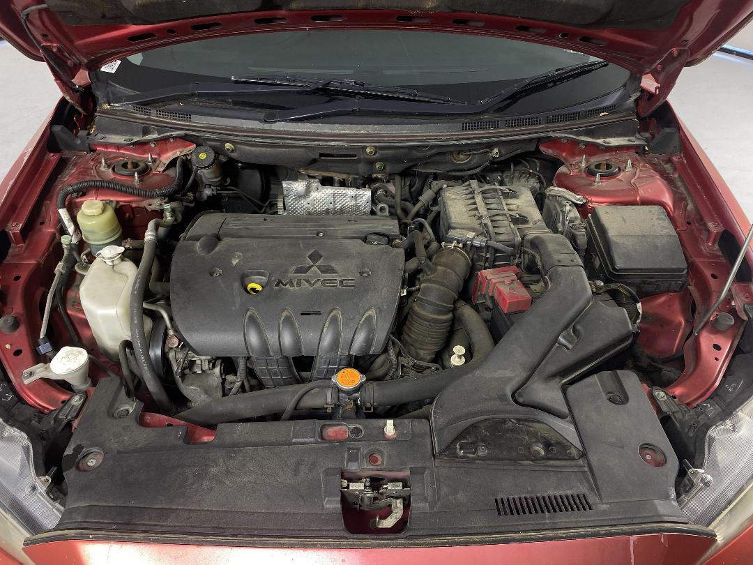 Photo '13' of Mitsubishi Lancer