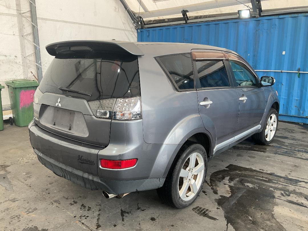 Photo '6' of Mitsubishi Outlander Photo '6' of Mitsubishi Outlander