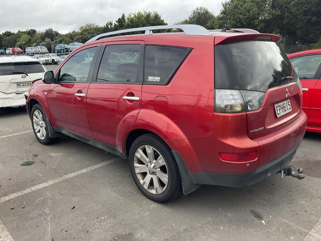 Photo '3' of Mitsubishi Outlander VRX