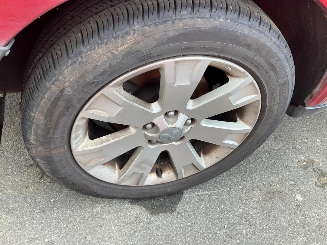 Photo '5' of Mitsubishi Outlander VRX