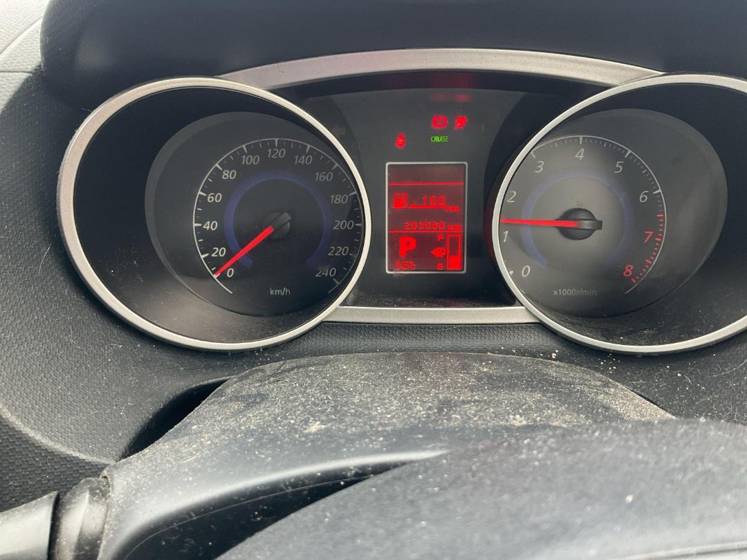 Photo '14' of Mitsubishi Outlander VRX