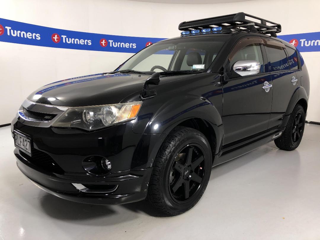 Photo '4' of Mitsubishi Outlander Photo '4' of Mitsubishi Outlander