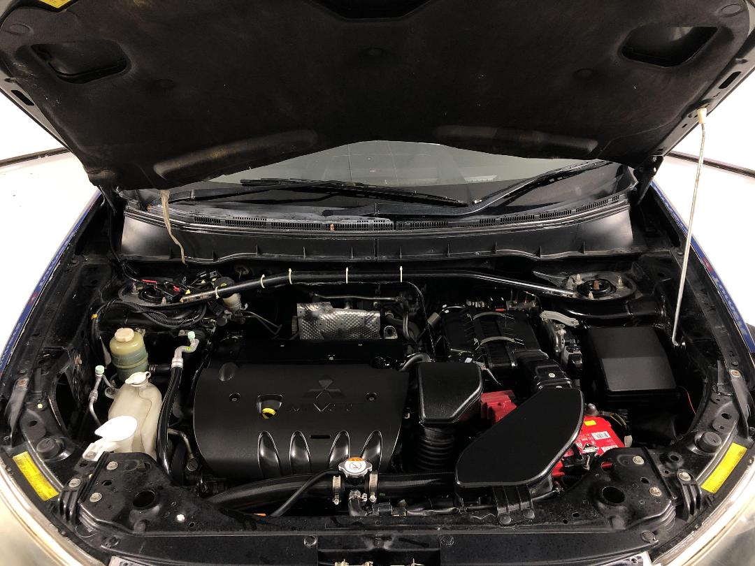 Photo '13' of Mitsubishi Outlander Photo '13' of Mitsubishi Outlander