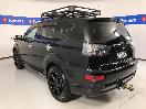 Thumbnail '5' of Mitsubishi Outlander