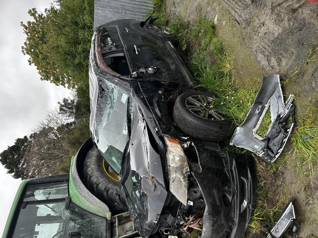 Photo '3' of Mitsubishi Outlander Photo '3' of Mitsubishi Outlander