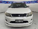 Thumbnail '2' of Mitsubishi Outlander