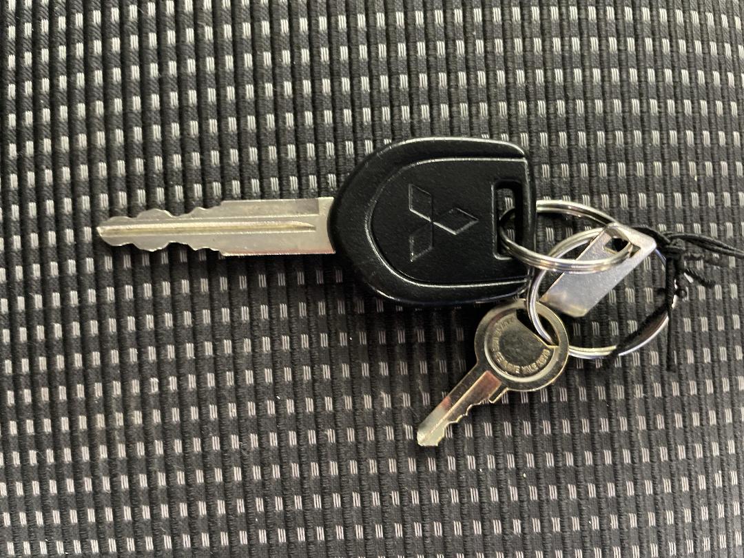 Photo '22' of Mitsubishi Outlander Photo '22' of Mitsubishi Outlander